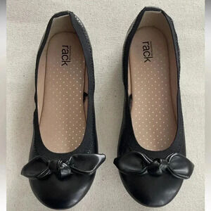 Nordstrom Rack Brand Black Bow
Flats 3